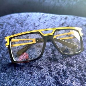 Clear gazelle frames!! Never worn!!